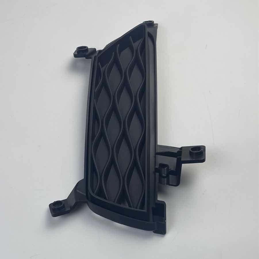 MG ZS Front Fog Lamp Bezel Right