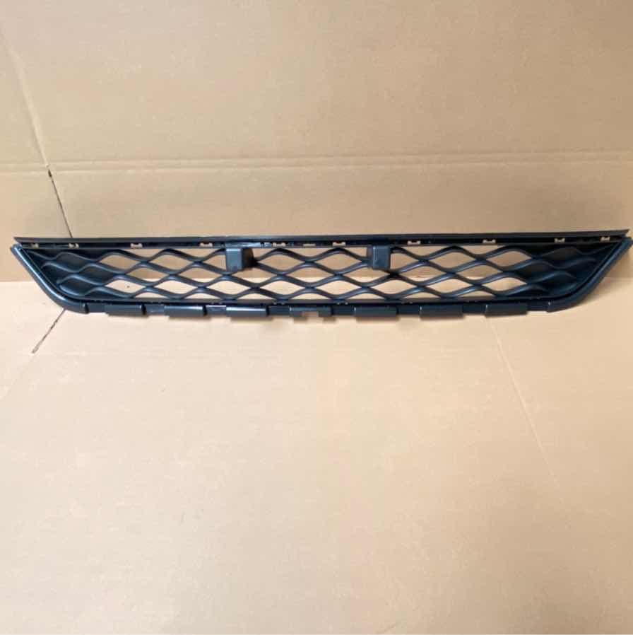 MG ZS Front Bumper Lower Grille