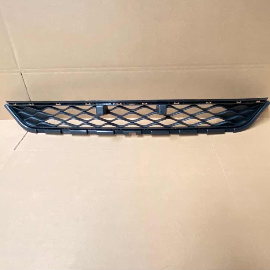 MG ZS Front Bumper Lower Grille — OEM Part 10361127