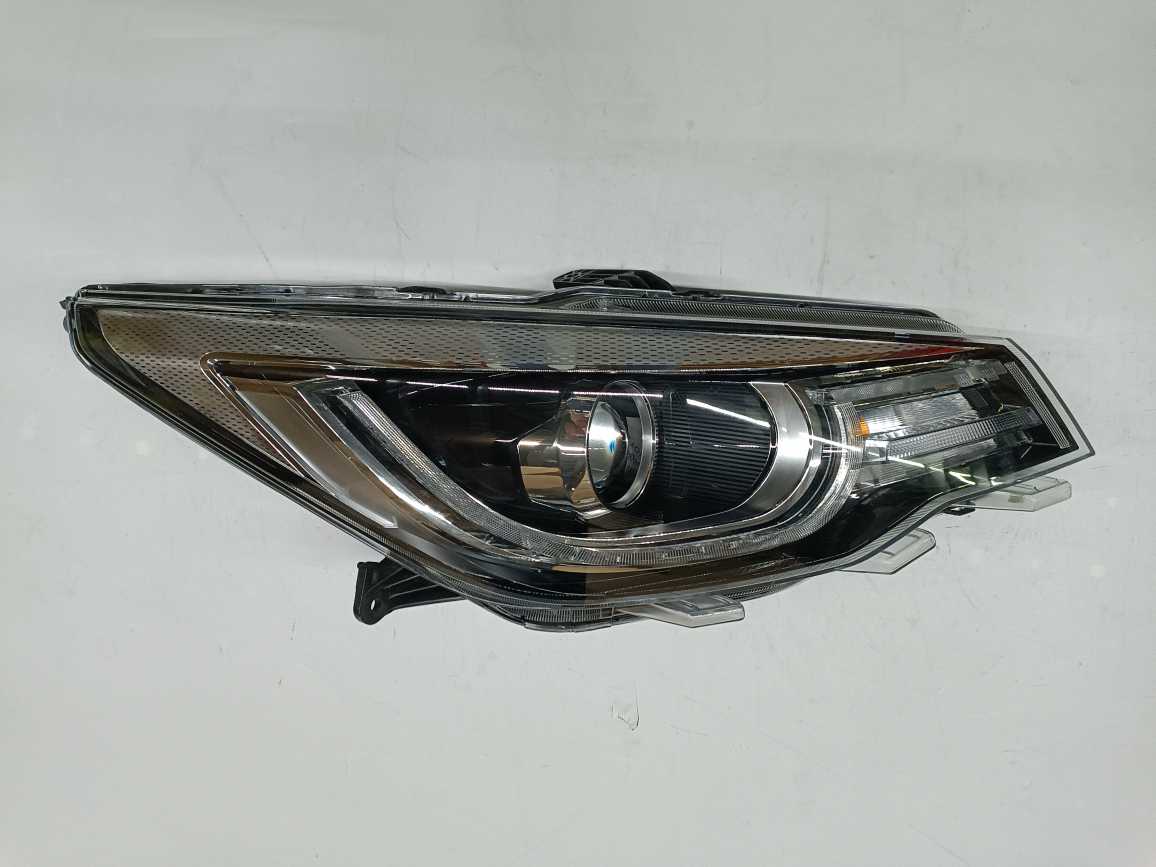 MG3 Headlamp Right
