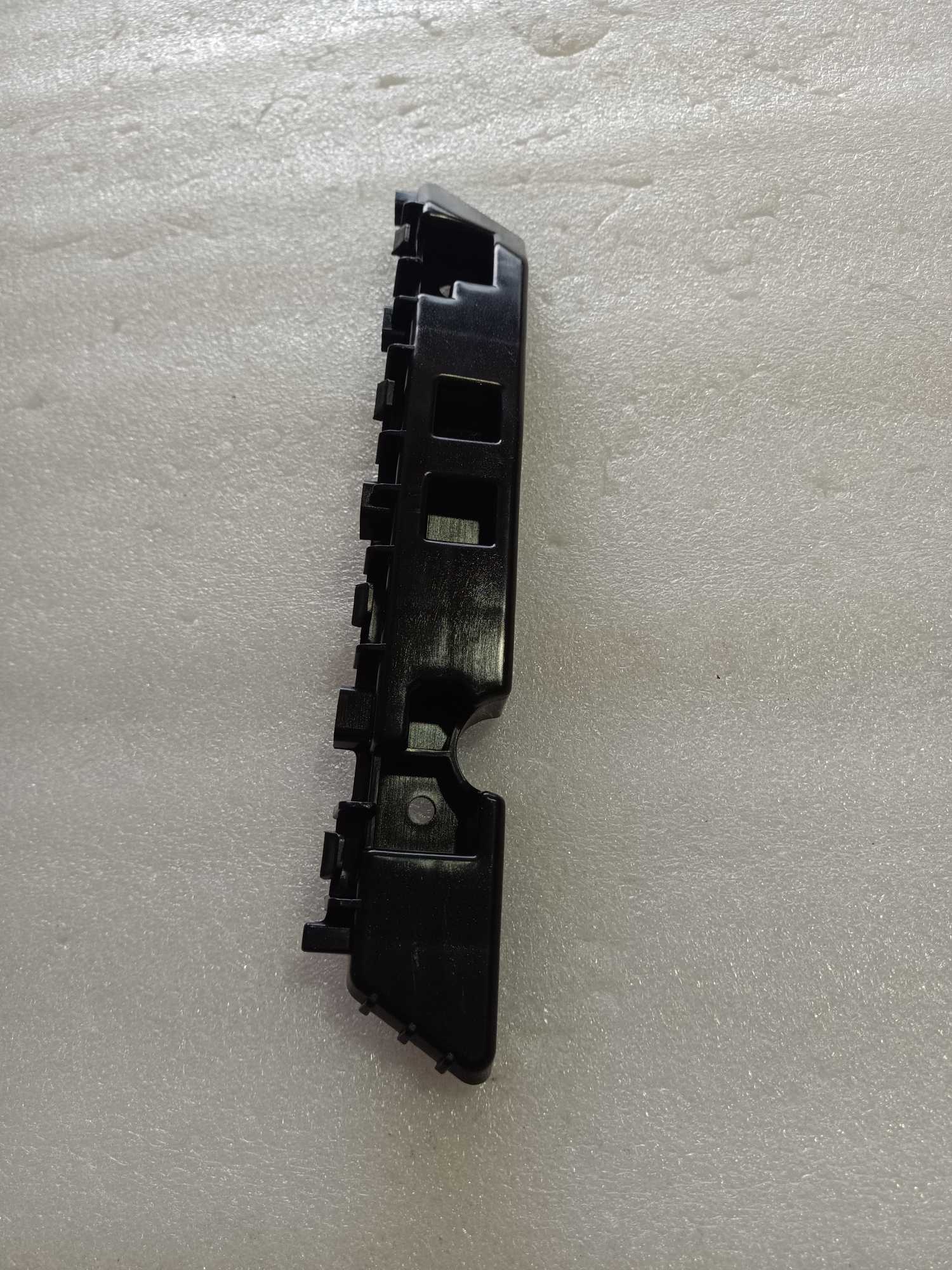 MG HS Front Bumper Bracket Left